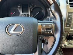 Used 2017  Lexus GX GX 460 4WD at Headlight Motor Group near Lewiston&comma; ME