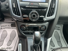 Used 2014  Ford Focus 4d Sedan Titanium at Headlight Motor Group near Lewiston&comma; ME