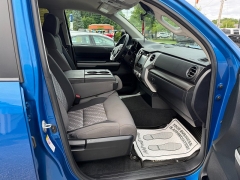 Used 2018  Toyota Tundra 4WD Double Cab SR5 5&period;7L at Headlight Motor Group near Lewiston&comma; ME