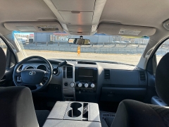 Used 2009  Toyota Tundra 4WD Crew Max 5&period;7L SR5 at Headlight Motor Group near Lewiston&comma; ME