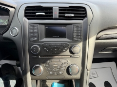 Used 2018  Ford Fusion Hybrid 4d Sedan SE at Headlight Motor Group near Lewiston&comma; ME