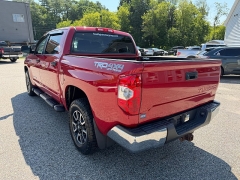 Used 2014  Toyota Tundra 4WD CrewMax SR5 5&period;7L at Headlight Motor Group near Lewiston&comma; ME