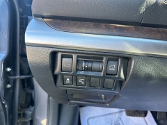 Used 2017  Subaru Outback 4d SUV 2.5i Limited at Headlight Motor Group near Lewiston, ME