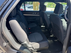 Used 2018  Ford Explorer 4d SUV 4WD XLT Ecoboost at Headlight Motor Group near Lewiston&comma; ME