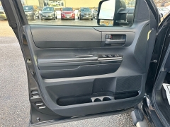 Used 2018  Toyota Tundra 4WD Double Cab SR5 Longbed 5&period;7L at Headlight Motor Group near Lewiston&comma; ME