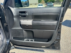 Used 2009 Toyota Tundra 4WD Crew Max 5.7L at Headlight Motor Group near Lewiston, ME