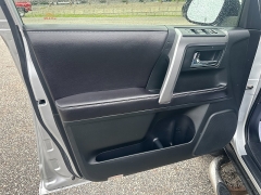 Used 2016 Toyota 4Runner 4d SUV 4WD SR5 Premium at Headlight Motor Group near Lewiston, ME