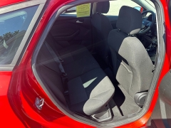 Used 2015 Ford Focus 4d Hatchback SE at Headlight Motor Group near Lewiston, ME