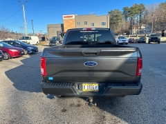 Used 2017  Ford F-150 4WD SuperCrew Platinum 5 1&sol;2 at Headlight Motor Group near Lewiston&comma; ME