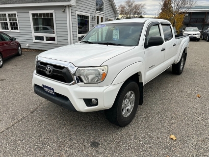 Used 2015 Toyota Tacoma 4WD Double Cab Long Bed at Headlight Motor Group near Lewiston, ME