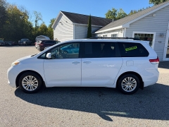 Used 2014  Toyota Sienna 4d Wagon XLE at Headlight Motor Group near Lewiston&comma; ME
