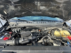 Used 2020  Ford Super Duty F-250 4WD Crew Cab Lariat at Headlight Motor Group near Lewiston&comma; ME