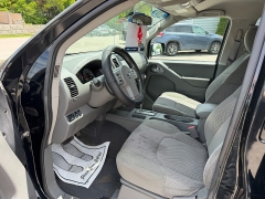 Used 2019  Nissan Frontier 4WD Crew Cab SV Auto at Headlight Motor Group near Lewiston&comma; ME