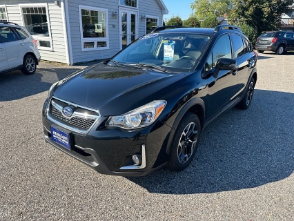 Used 2017 Subaru Crosstrek 4d SUV Limited at Headlight Motor Group near Lewiston, ME