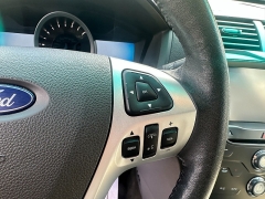 Used 2014 Ford Explorer 4d SUV FWD XLT at Headlight Motor Group near Lewiston, ME