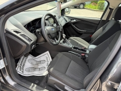 Used 2017  Ford Focus 4d Hatchback SEL at Headlight Motor Group near Lewiston&comma; ME