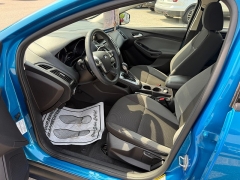 Used 2014  Ford Focus 4d Sedan SE at Headlight Motor Group near Lewiston&comma; ME