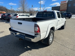 Used 2015  Toyota Tacoma 4WD Double Cab Long Bed at Headlight Motor Group near Lewiston&comma; ME