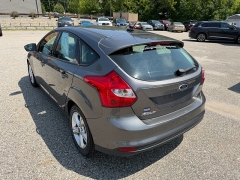 Used 2013  Ford Focus 4d Hatchback SE at Headlight Motor Group near Lewiston&comma; ME