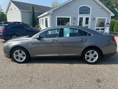 Used 2014 Ford Taurus 4d Sedan SEL AWD at Headlight Motor Group near Lewiston, ME