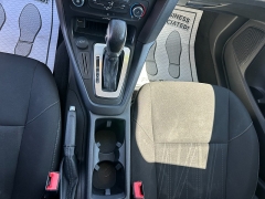 Used 2018  Ford Focus 4d Hatchback SE at Headlight Motor Group near Lewiston&comma; ME