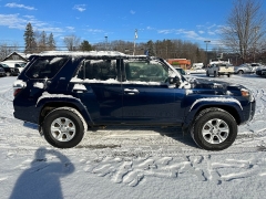 Used 2018  Toyota 4Runner 4d SUV 4WD SR5 at Headlight Motor Group near Lewiston&comma; ME