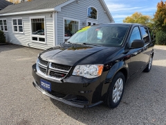 Used 2019  Dodge Grand Caravan 4d Wagon SE at Headlight Motor Group near Lewiston&comma; ME