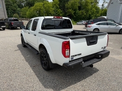 Used 2019  Nissan Frontier 4WD Crew Cab SV Auto at Headlight Motor Group near Lewiston&comma; ME