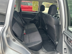 Used 2016  Subaru Forester 4d SUV i Premium CVT at Headlight Motor Group near Lewiston&comma; ME