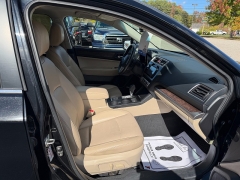 Used 2016  Subaru Outback 4d SUV i Limited at Headlight Motor Group near Lewiston&comma; ME