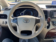 Used 2014  Toyota Sienna 4d Wagon XLE at Headlight Motor Group near Lewiston&comma; ME