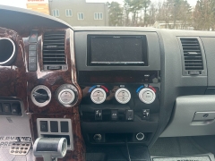 Used 2008  Toyota Tundra 4WD Crew Max 5&period;7L Limited at Headlight Motor Group near Lewiston&comma; ME