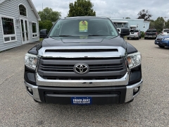 Used 2014  Toyota Tundra 4WD Double Cab SR5 5&period;7L at Headlight Motor Group near Lewiston&comma; ME