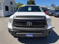 Used 2017  Toyota Tundra 4WD Double Cab SR 4&period;6L at Headlight Motor Group near Lewiston&comma; ME