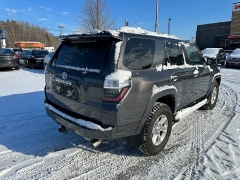 Used 2018  Toyota 4Runner 4d SUV 4WD SR5 at Headlight Motor Group near Lewiston&comma; ME