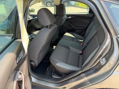 Used 2013  Ford Focus 4d Hatchback SE at Headlight Motor Group near Lewiston&comma; ME