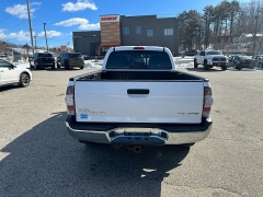 Used 2015  Toyota Tacoma 4WD Double Cab Long Bed at Headlight Motor Group near Lewiston&comma; ME