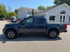 Used 2019  Nissan Frontier 4WD Crew Cab PRO-4X Auto at Headlight Motor Group near Lewiston&comma; ME