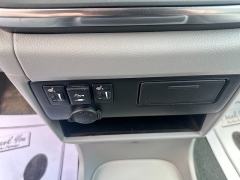 Used 2018 Toyota Sienna 4d Wagon XLE AWD at Headlight Motor Group near Lewiston, ME
