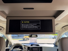 Used 2014  Toyota Sienna 4d Wagon XLE at Headlight Motor Group near Lewiston&comma; ME