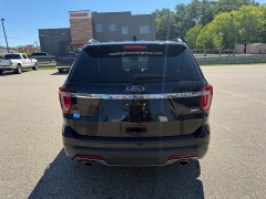 Used 2018  Ford Explorer 4d SUV 4WD XLT Ecoboost at Headlight Motor Group near Lewiston&comma; ME