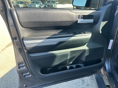 Used 2018  Toyota Tundra 4WD Double Cab SR 5&period;7L at Headlight Motor Group near Lewiston&comma; ME