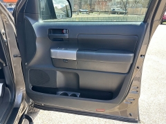 Used 2013  Toyota Tundra 4WD CrewMax 5&period;7L at Headlight Motor Group near Lewiston&comma; ME