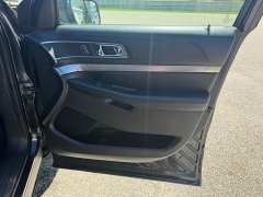 Used 2018  Ford Explorer 4d SUV 4WD XLT Ecoboost at Headlight Motor Group near Lewiston&comma; ME