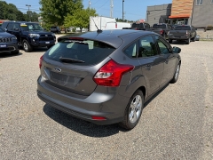 Used 2013  Ford Focus 4d Hatchback SE at Headlight Motor Group near Lewiston&comma; ME