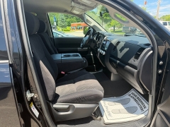 Used 2013  Toyota Tundra 4WD Double Cab 5&period;7L at Headlight Motor Group near Lewiston&comma; ME