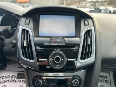 Used 2014  Ford Focus 4d Sedan Titanium at Headlight Motor Group near Lewiston&comma; ME