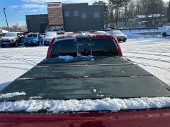 Used 2017  Toyota Tacoma 4WD Double Cab TRD Off-Road Auto at Headlight Motor Group near Lewiston&comma; ME