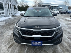 Used 2021  Kia Seltos 4d SUV AWD SX Turbo at Headlight Motor Group near Lewiston&comma; ME