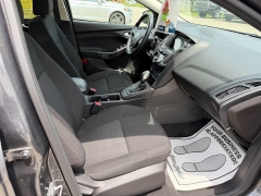 Used 2017  Ford Focus 4d Hatchback SEL at Headlight Motor Group near Lewiston&comma; ME